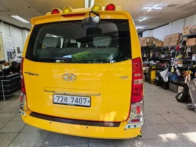 Hyundai Starex 2019, 77774 км, за 12295.36 USD