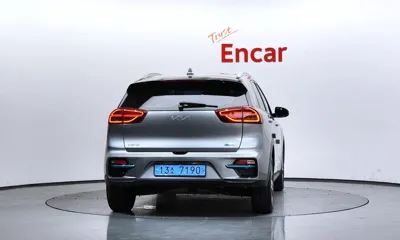 Kia Niro 2022, 35370 км, за 15628.67 USD