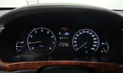 Hyundai Equus 2010, 152796 км, за 2510.74 USD - фото 8