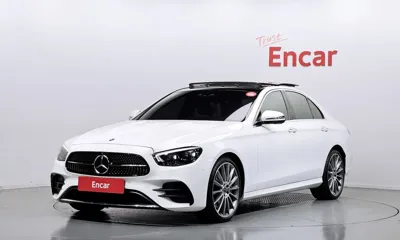 Mercedes-Benz E-Class · 2022 год