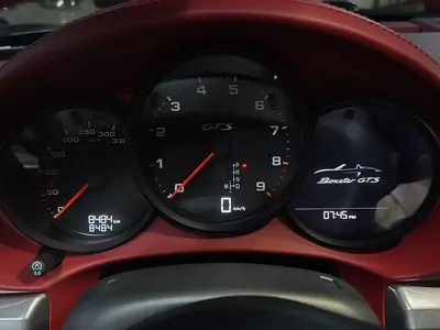 Porsche 718 2024, 8484 км, за 94259.86 USD - фото 8