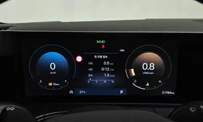 Hyundai Santafe 2024, 21784 км, за 25928.84 USD - фото 8