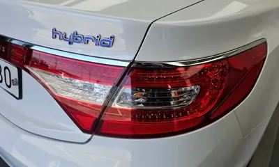 Hyundai Grandeur 2015, 87424 км, за 6446.57 USD - фото 23