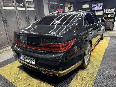 Genesis G90 2019, 79485 км, за 21824.12 USD