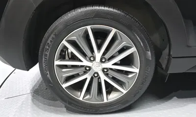 Hyundai Tucson 2016, 297052 км, за 6432.98 USD