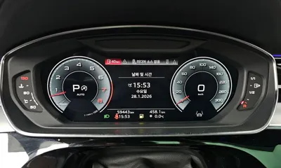 Audi A8 2021, 59443 км, за 40303.93 USD - фото 8