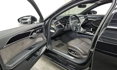 Audi A8 2021, 59443 км, за 40303.93 USD - фото 10