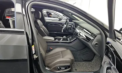Audi A8 2021, 59443 км, за 40303.93 USD - фото 11