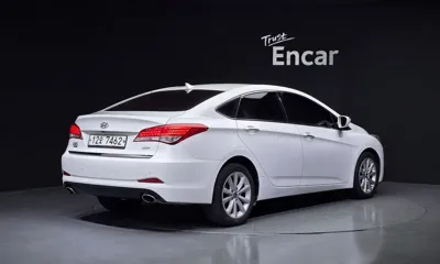 Hyundai i40 2014, 150714 км, за 3579.87 USD