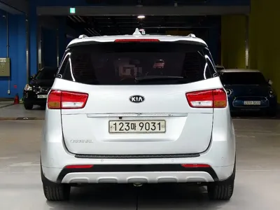 Kia Canival 2018, 171744 км, за 6432.98 USD