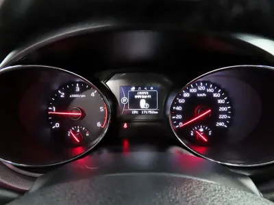 Kia Canival 2018, 171744 км, за 6384.37 USD - фото 8
