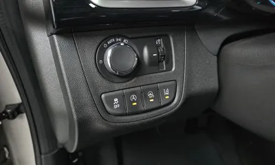 ChevroletGMDaewoo Spark 2019, 37039 км, за 5883.13 USD - фото 19