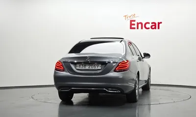 Mercedes-Benz C-Class 2015, 183701 км, за 7365.1 USD