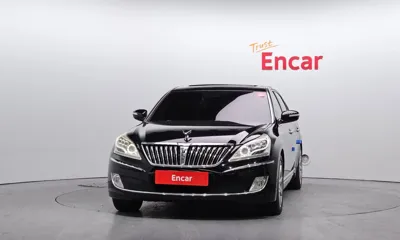 Hyundai Equus 2012, 214112 км, за 2576.81 USD