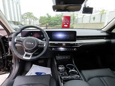Kia K5 2024, 22671 км, за 20999.08 USD - фото 7