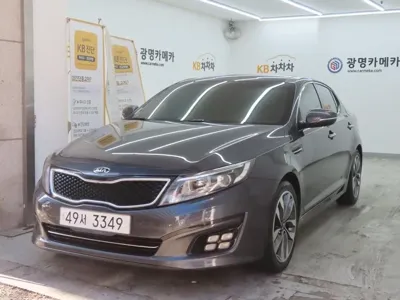 Kia K5 2015, 98000 км, за 4923.2 USD