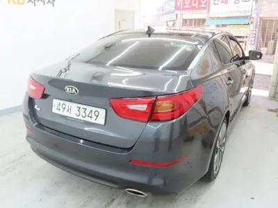 Kia K5 2015, 98000 км, за 4923.2 USD