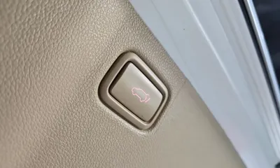 Kia Canival 2017, 117239 км, за 9383.3 USD - фото 20