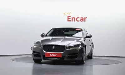 Jaguar XE 2019, 94850 км, за 6120.98 USD