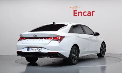 Hyundai Avante 2023, 88695 км, за 9446.26 USD