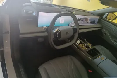 Geely Galaxy E8 2025, 10100 км, за 22610 USD - фото 12
