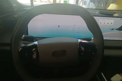 Geely Galaxy E8 2025, 10100 км, за 22610 USD - фото 13
