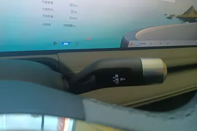 Geely Galaxy E8 2025, 10100 км, за 22610 USD - фото 16