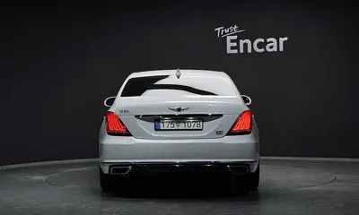 Genesis EQ900 2017, 82063 км, за 15042.03 USD