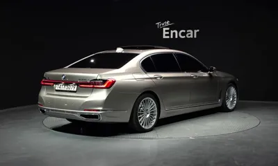BMW 7-Series 2020, 98113 км, за 32588.6 USD