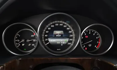 Mercedes-Benz E-Class 2014, 89229 км, за 8079.35 USD - фото 8