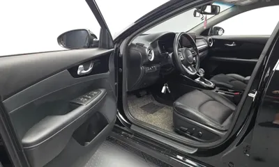 Kia K3 2022, 91909 км, за 11356.18 USD - фото 10