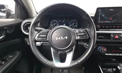 Kia K3 2022, 91909 км, за 11356.18 USD - фото 13