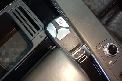 Audi A4L 2023, 39600 км, за 26968 USD - фото 24