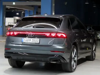 Audi Q8 2025, 21371 км, за 75489.04 USD
