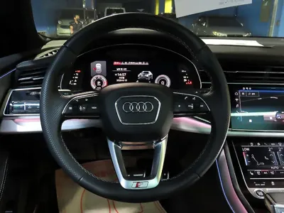 Audi Q8 2025, 21371 км, за 75489.04 USD - фото 10