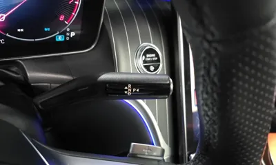 Mercedes-Benz GLC-Class 2023, 60300 км, за 37350.66 USD - фото 9