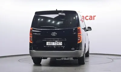 Hyundai Starex 2019, 124445 км, за 14951.56 USD