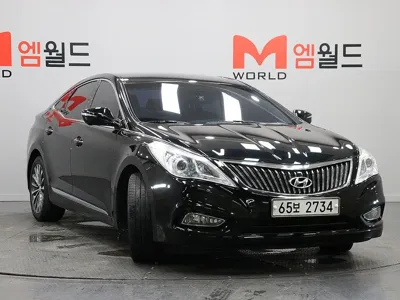 Hyundai Grandeur 2014, 166031 км, за 4138.2 USD