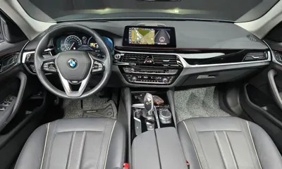 BMW 5-Series 2019, 46848 км, за 17406.72 USD - фото 7