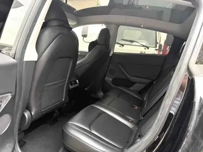 Tesla Model Y 2022, 60000 км, за 21219 USD