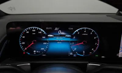Mercedes-Benz GLB-Class 2023, 9010 км, за 28664.51 USD - фото 8