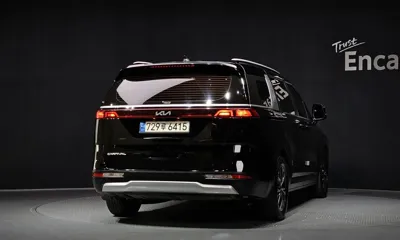Kia Canival 2022, 77190 км, за 16903.45 USD