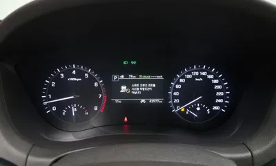 Genesis G80 2019, 43977 км, за 14375.74 USD - фото 8