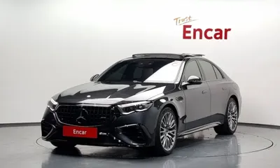 Mercedes-Benz E-Class · 2025 год
