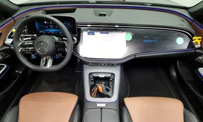 Mercedes-Benz E-Class 2025, 1252 км, за 40211.43 USD - фото 7