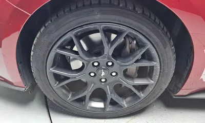 Ford Mustang 2019, 103335 км, за 13551.04 USD