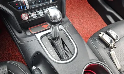 Ford Mustang 2019, 103335 км, за 13551.04 USD - фото 9