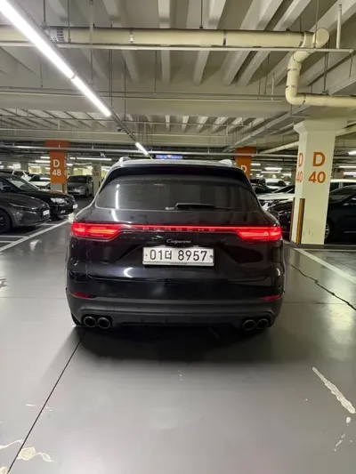 Porsche Cayenne 2019, 135729 км, за 30414.84 USD