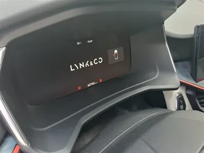 Lynk & Co 06 2021, 45000 км, за 7300.88 USD