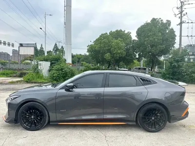 Changan UNI-V 2024, 23000 км, за 11268.6 USD